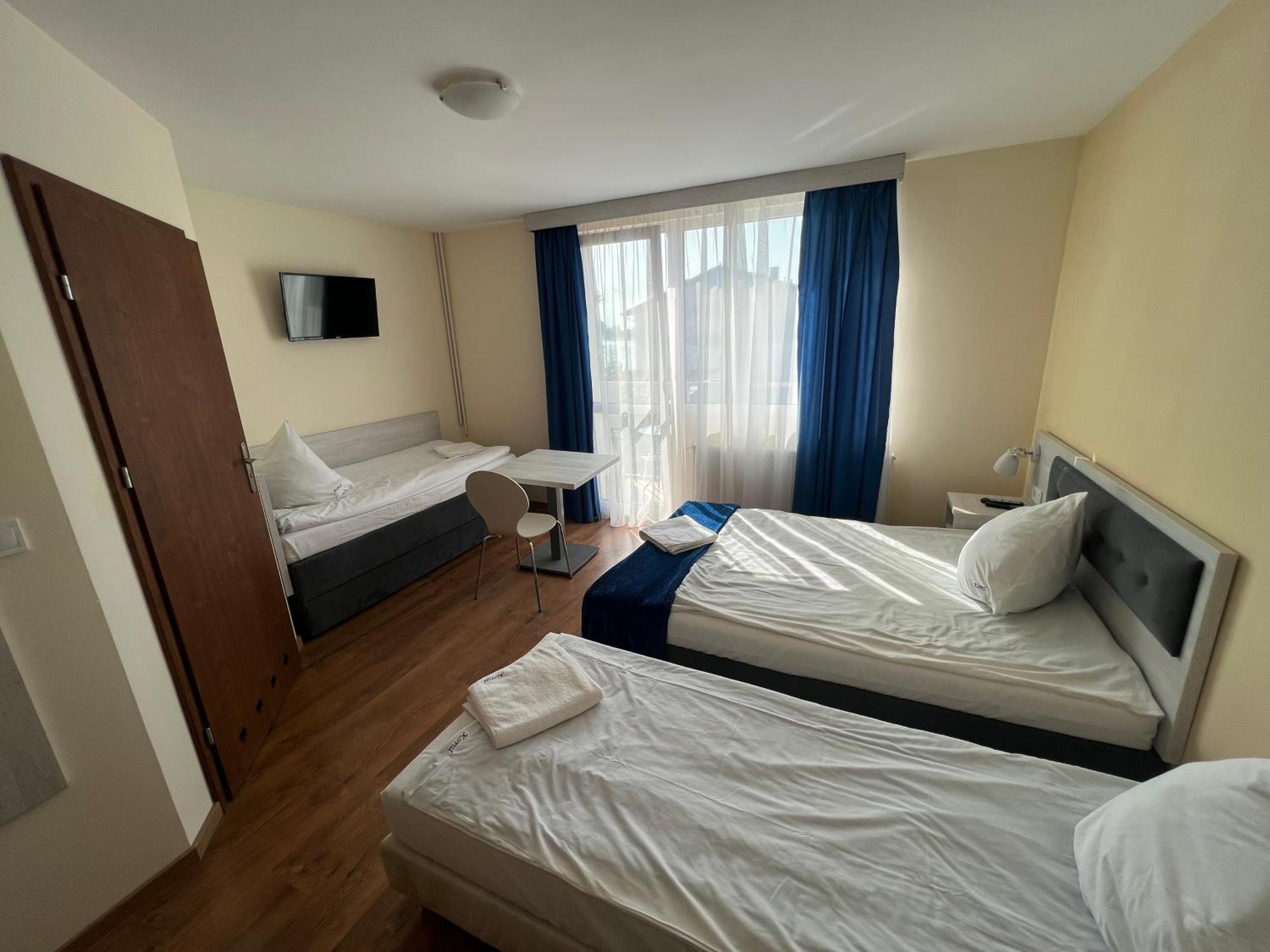 Dom Wczasowy Koral Dziwnów Buitenkant foto