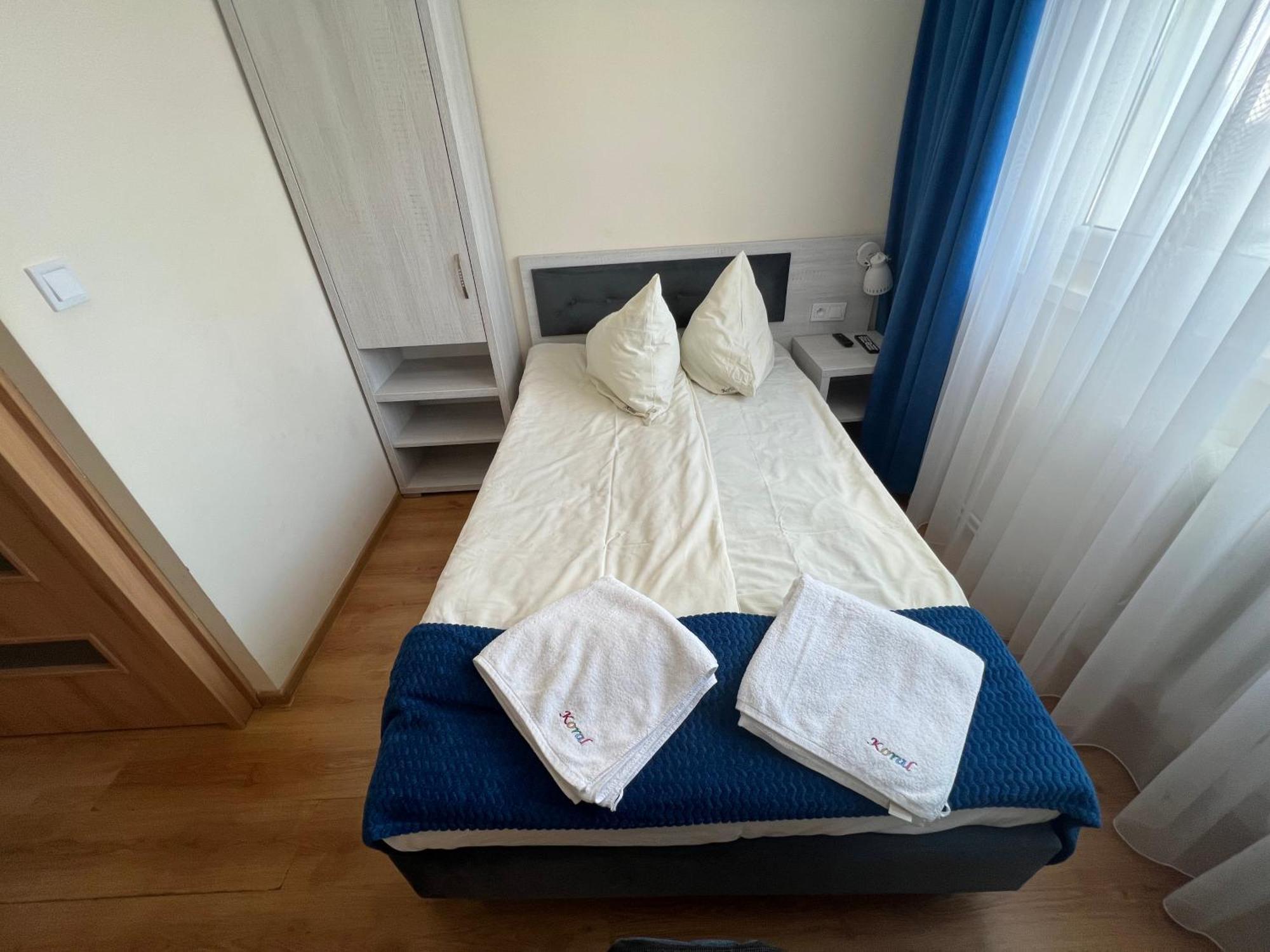 Dom Wczasowy Koral Dziwnów Buitenkant foto