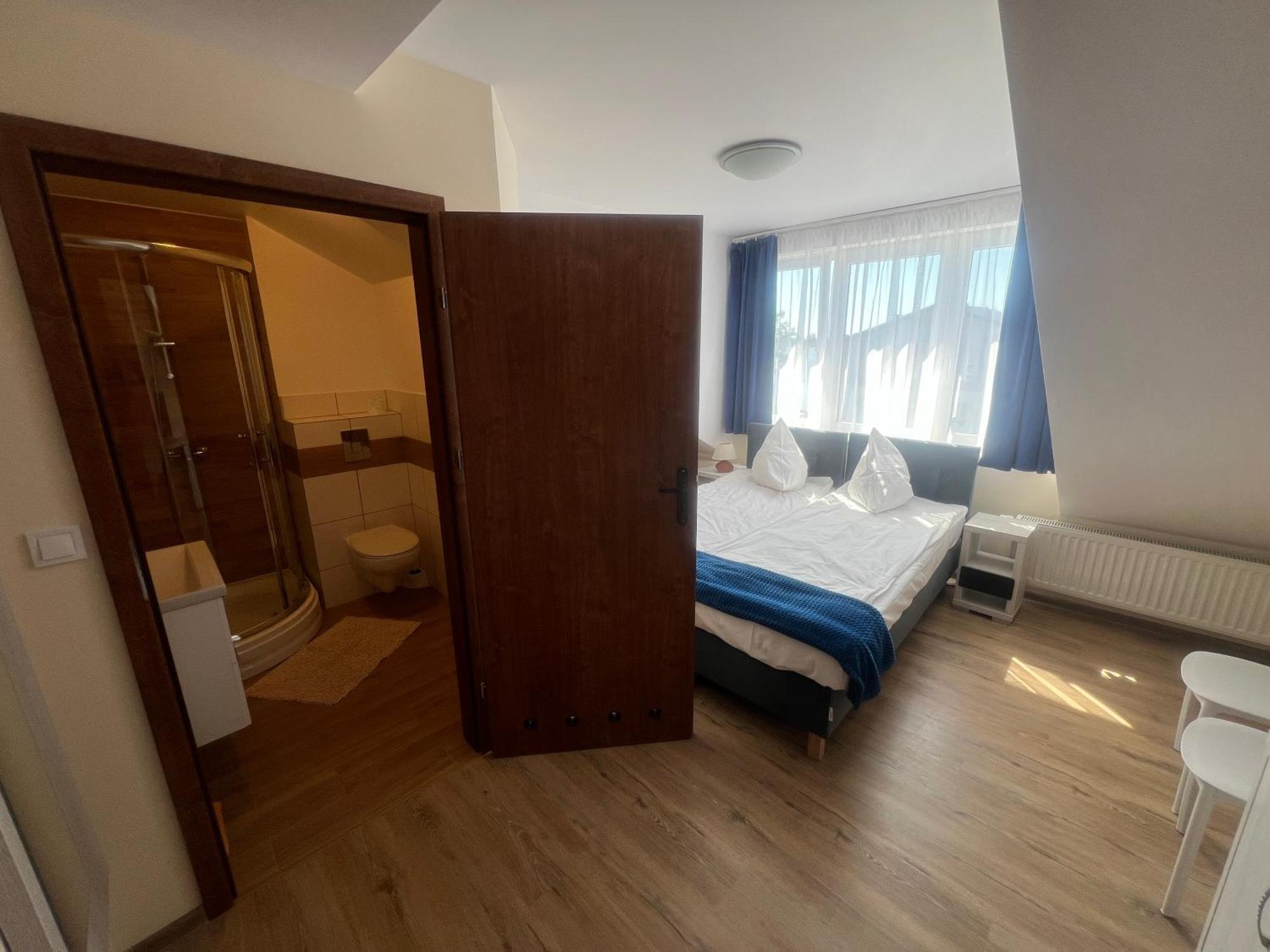 Dom Wczasowy Koral Dziwnów Buitenkant foto